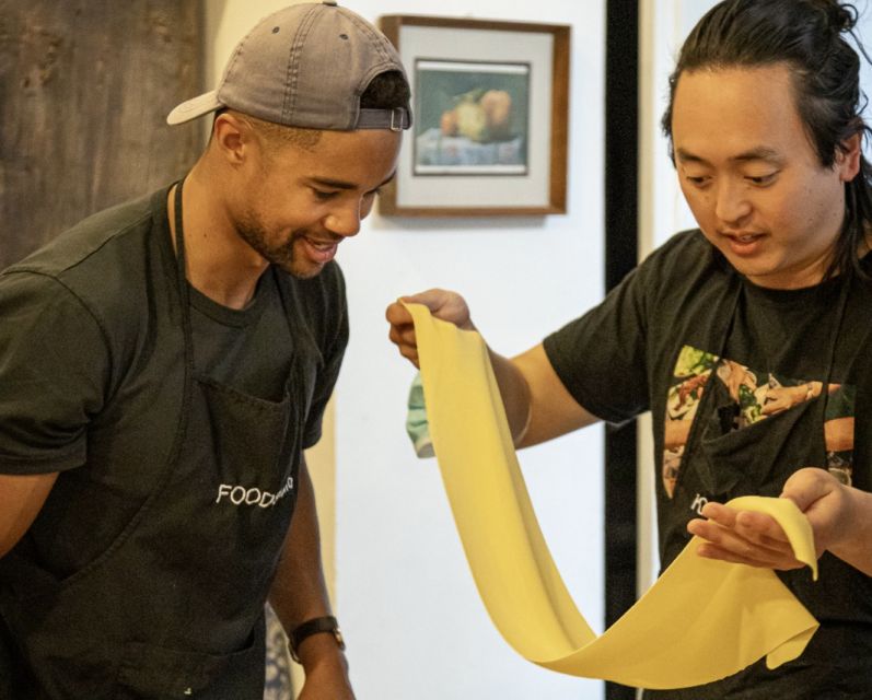 Neighborhood shopping & Homemade Pasta ! - Who This Pasta Class Is Best For