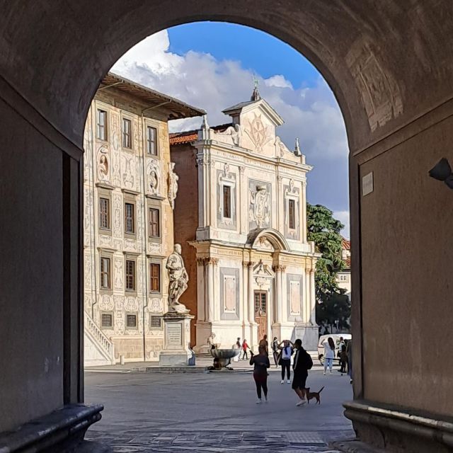Pisa: 2-Hour Walking Tour - Pacing, groups, and what to bring so it feels easy