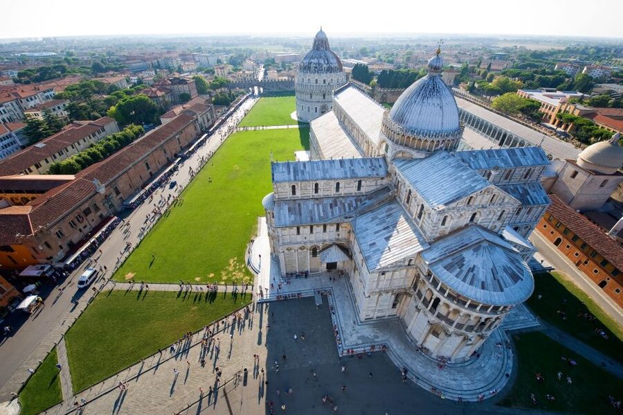 Pisa: Guided Walking Tour with Optional Leaning Tower Ticket - Piazza dei Miracoli in 90 minutes: what you’ll actually see