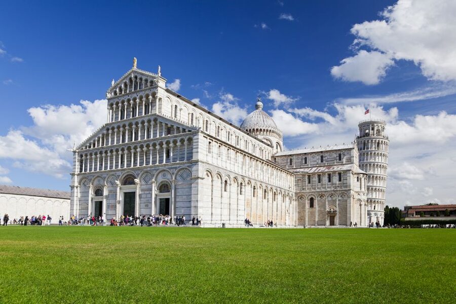 Pisa: Guided Walking Tour with Optional Leaning Tower Ticket - Optional Leaning Tower ticket: the climb, the 30-minute limit, and who should skip it