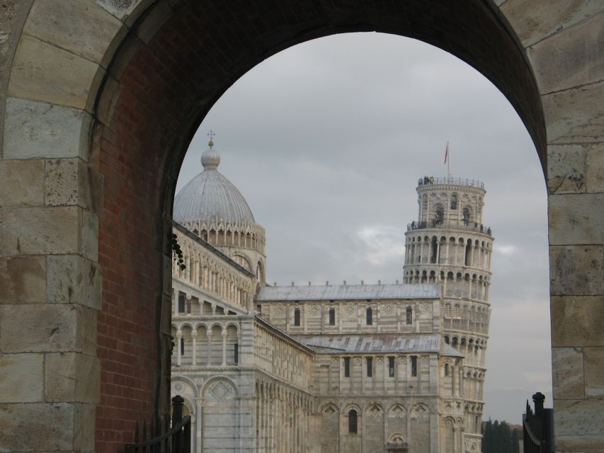 Pisa: Square of Miracles and Leaning Tower Walking Tour - Key highlights you will feel right away