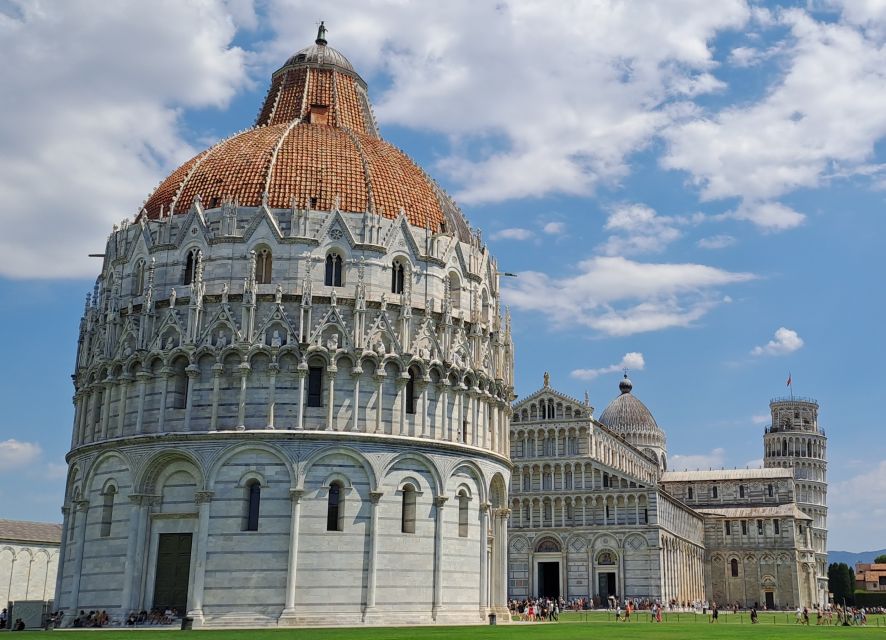 Pisa: Square of Miracles and Leaning Tower Walking Tour - The Cathedral of Pisa: your first big “wow,” plus the one rule you must follow