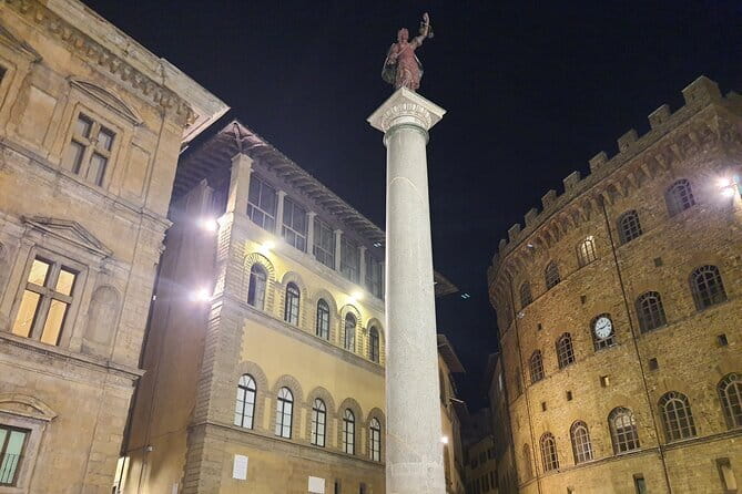 Pitti Palace, Palatina Gallery and the Medici: Arts and Power in Florence. - Small-group size, earsets, and why the guide makes or breaks it
