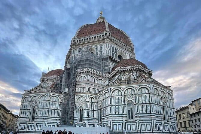 Private Florence Tour by Golf Cart ETukTuk with Audio Guide - How a Golf Cart Tour Changes Florence From a Problem to a Plan