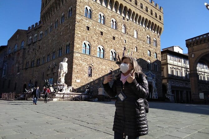Private Golf Cart Tour in Florence - Santa Croce Square: the art-and-thought vibe, exterior-only