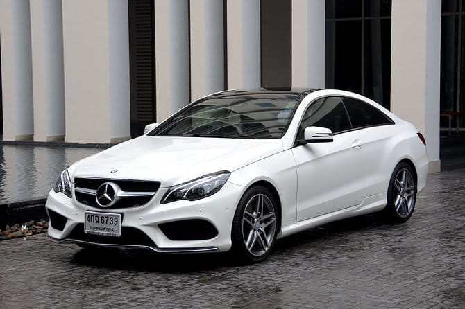 Private Transfer from Florence Airport to your Hotel in Florence - The ride into Florence: comfort, local info, and practical driving