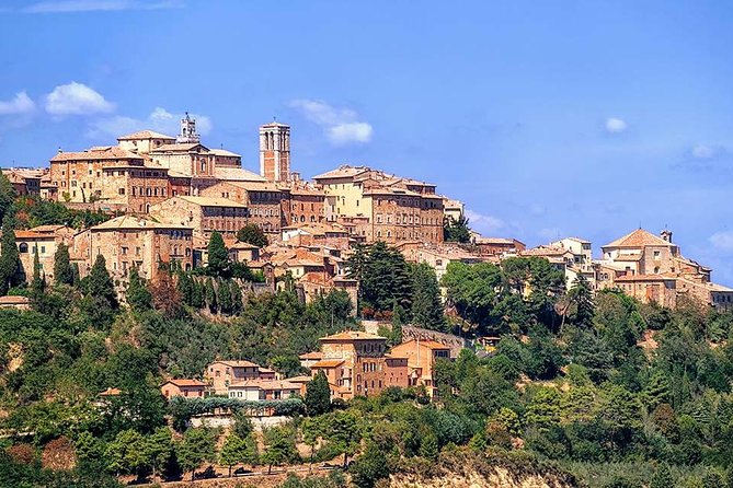 San Gimignano, Chianti, and Montalcino Day Trip from Siena - Chianti-style winery stop and lunch snacks: what you actually get