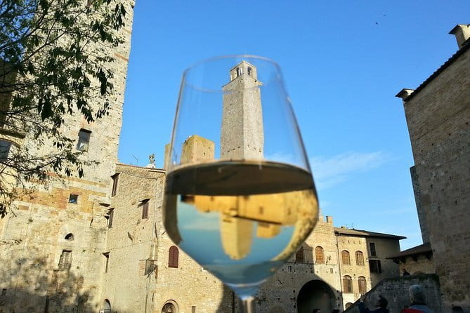 San Gimignano, Siena, Monteriggioni: Fully Escorted Tour, Lunch & Wine Tasting - Value for Money: Is This $95.58 Day Trip a Smart Deal?