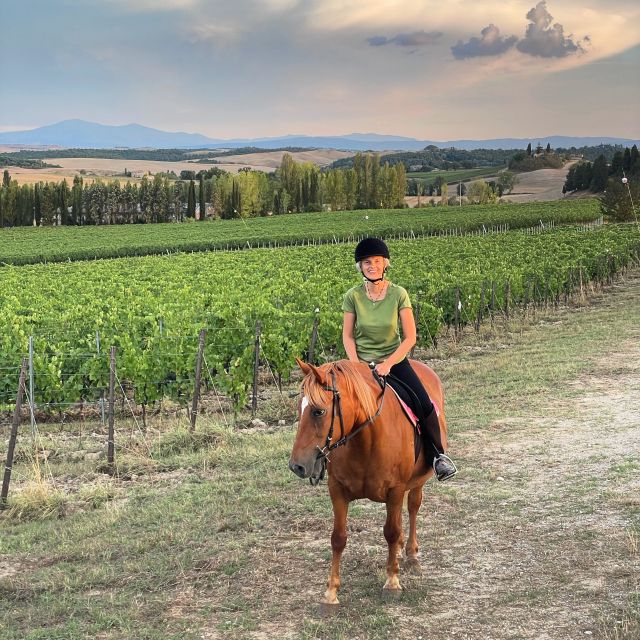 Siena: Horseback Adventure in the Tuscan Countryside - Gear and dress code: what to wear so you’re not stuck at the gate