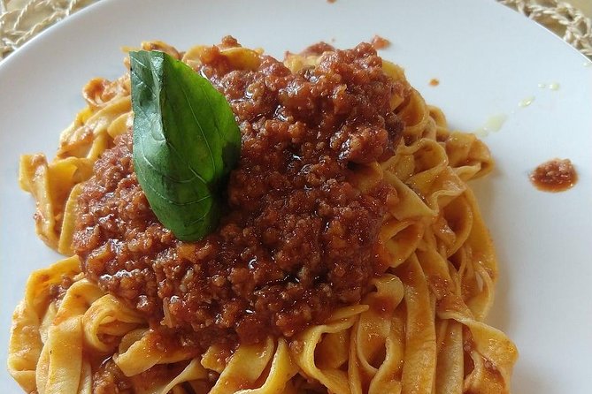 Siena: Small Group Cooking Class in Chianti Farmhouse - A Chianti Farmhouse Cooking Class that Feels Like Someone’s Home