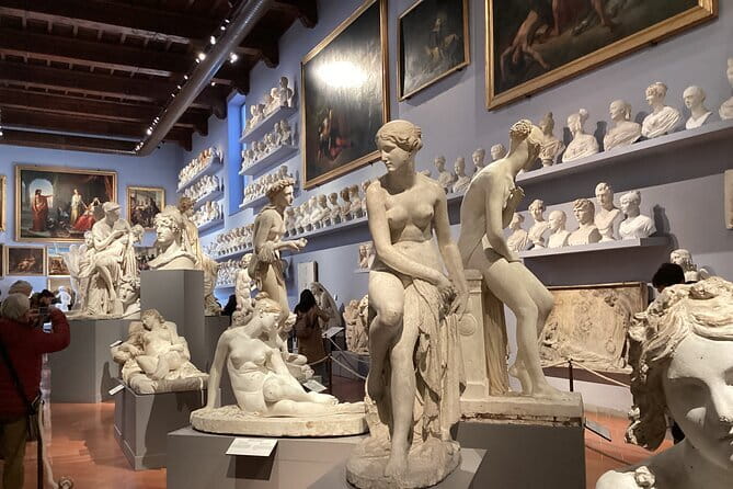 Skip the Line: Accademia Gallery Priority Entry Ticket with eBook - Why this priority entry works at Accademia Gallery