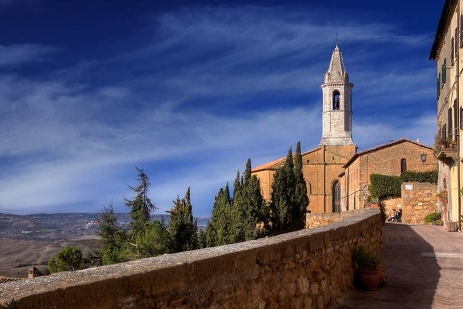 Small-Group Montepulciano and Pienza Day Trip from Siena - Montepulciano Without the Rush, Piazza Grande With the Views