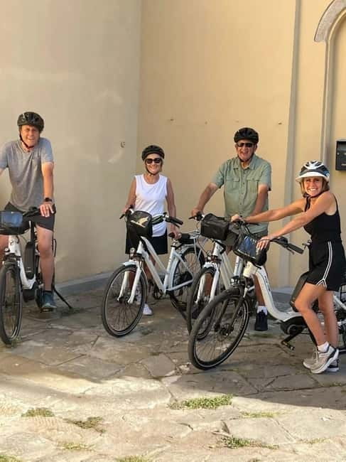 Sunset E-bike Tour of Tuscan & Florentine Hills with tasting - Who should book this sunset ride, and who should skip it