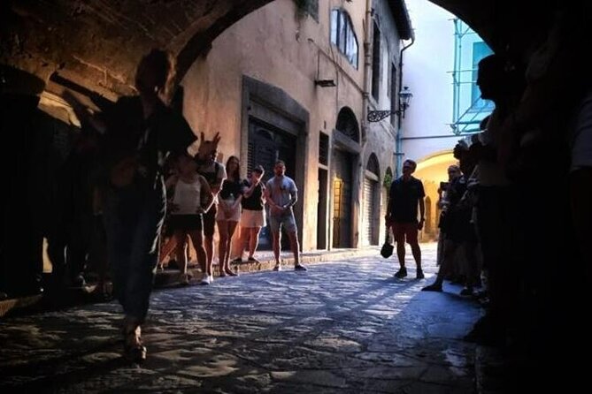 The Dark Side of Florence: Mysteries and Legends - Why Florence Looks Different After Dark, Starting at Santissima Annunziata