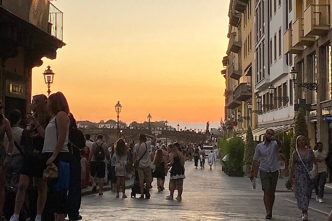 The Dark Side of Florence: Mysteries and Legends - Stop 2: Via dei Servi, the Assassination Attempt on a Narrow Street