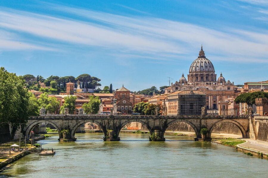 Transfer Between Florence and Rome with Sightseeing Stop - Price and Value: When This Private Format Makes Sense