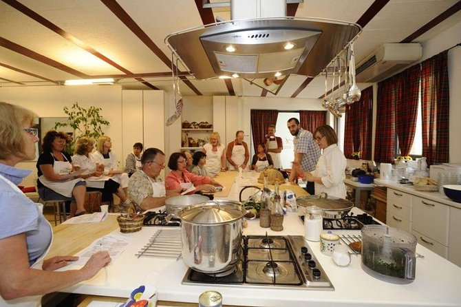 Tuscan Cooking Class in Central Siena - Logistics That Keep It Easy: 4pm Start, Central Location, No Transport Included