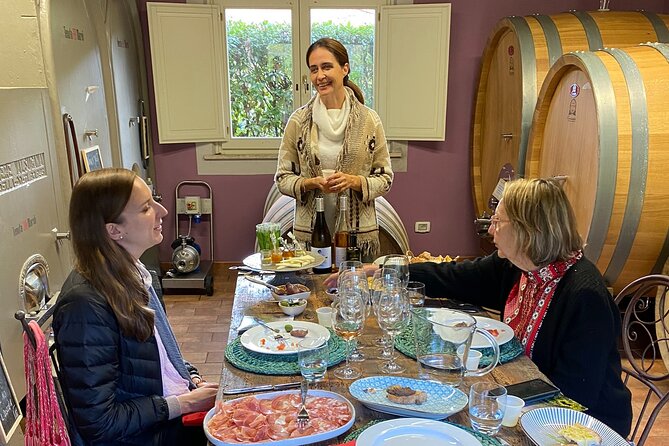 Tuscan Wine Tour in Lucca by van - Vineyard Lunch in the Countryside, Simple but Thoughtful