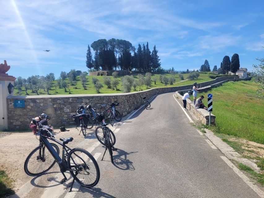 Tuscany Hills Bike Tour with Lunch at farm and Wine Tasting - Why this Tuscany hills bike day feels different from a typical tour