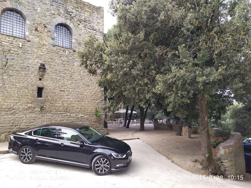 Tuscany: Sanctuary of La Verna Day Tour Private Tour - Caprese Michelangelo and Michelangelo’s birthplace complex