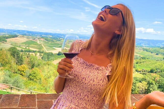 Tuscany Wine Tour: 2 Wineries & San Gimignano from Florence - Small issues to watch for: communication, harvest season, and explanations