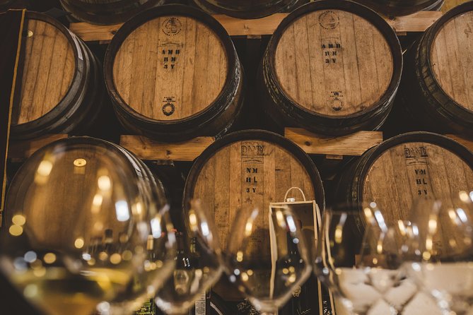 Visit Best Wineries in Tuscany - Wine Tasting & Tour - San Gimignano wine tasting at Tenuta Torciano, the setting and the vibe