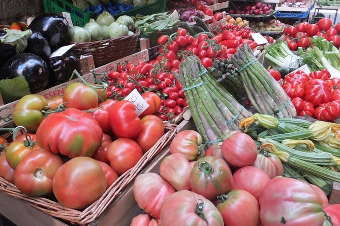 Walking Food Tour of Florence with Tastings and Wine - What Makes This Florence Food and Wine Tour Feel Different