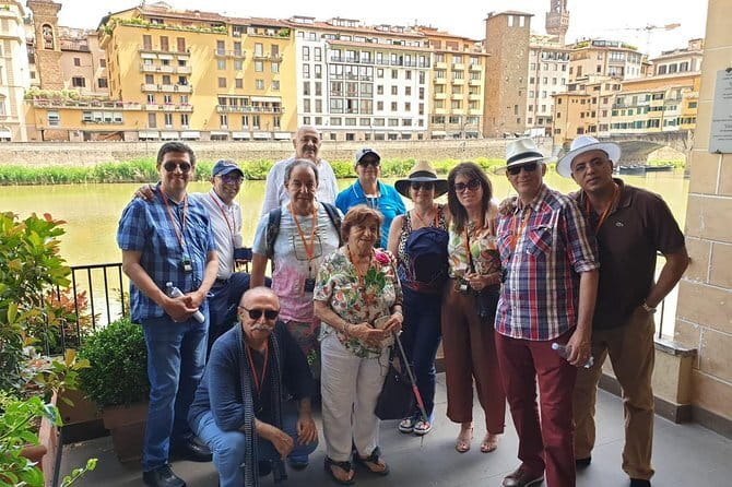 Walking Group Tour In Florence - Uffizi Courtyard from the Outside: A Strong Primer Without Paying Entry